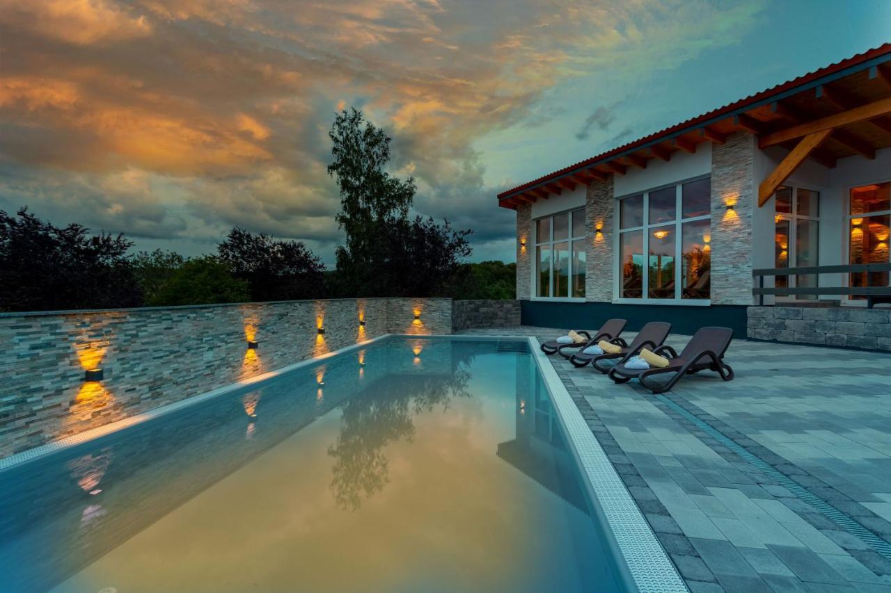 Hotel Rhoen Residence Dipperz Exterior foto