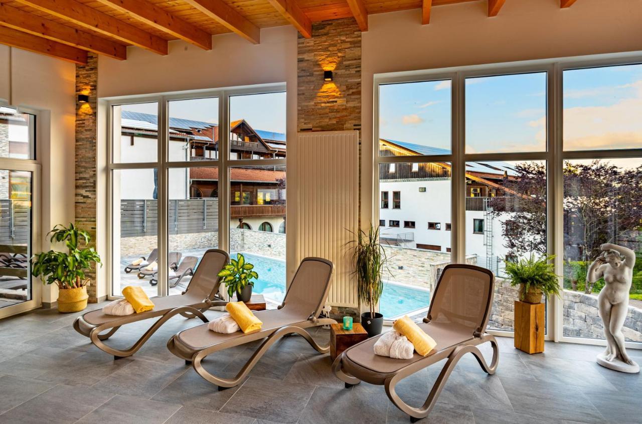Hotel Rhoen Residence Dipperz Exterior foto