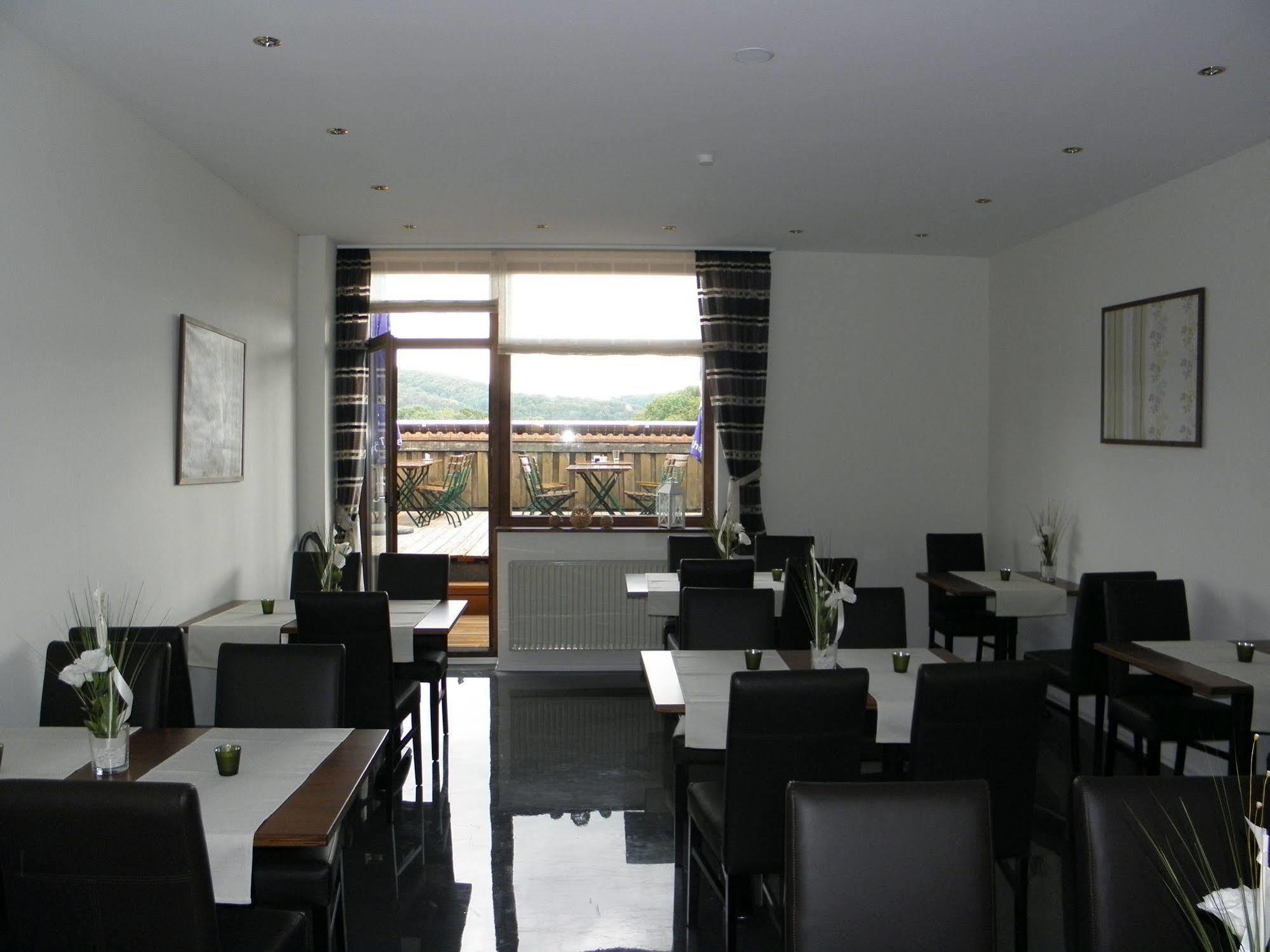 Hotel Rhoen Residence Dipperz Exterior foto